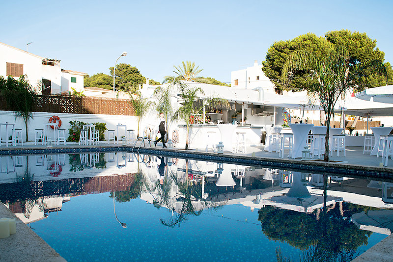 Chevy Hotel in Cala Ratjada, Mallorca Pool